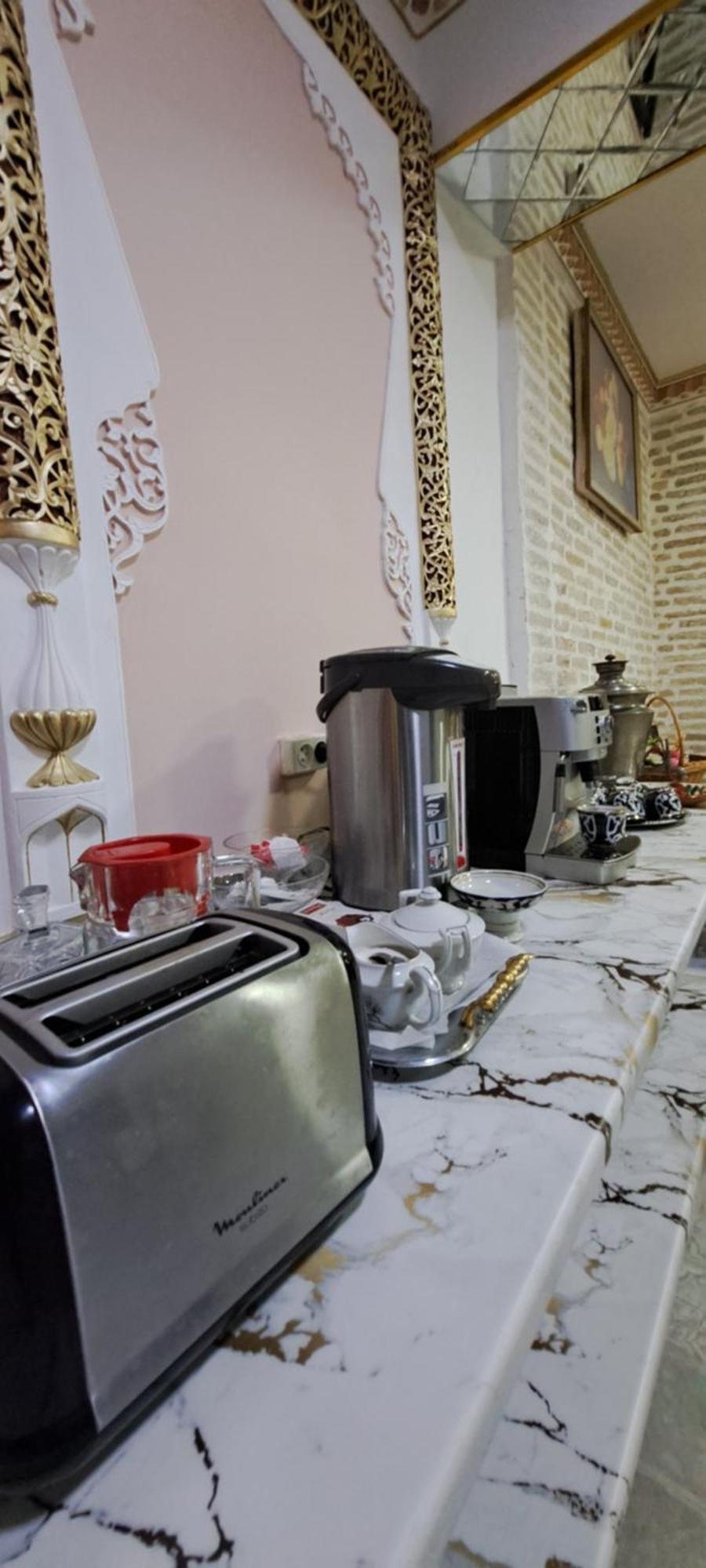 בוקורו Boutique Hotel Breshim Terrace מראה חיצוני תמונה